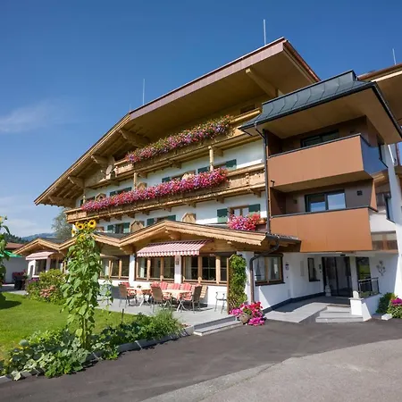 Fruhstuckspension Tannenhof Kirchberg in Tirol