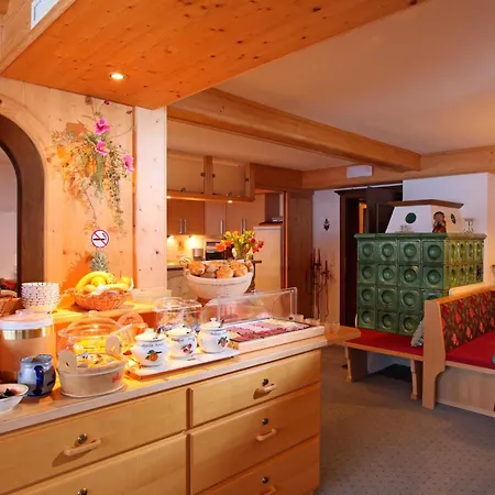 Affittacamere Fruehstueckspension Tannenhof 3*