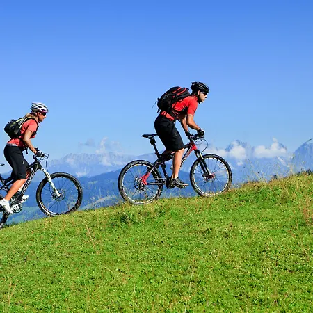 Fruehstueckspension Tannenhof Konukevi Kirchberg in Tirol