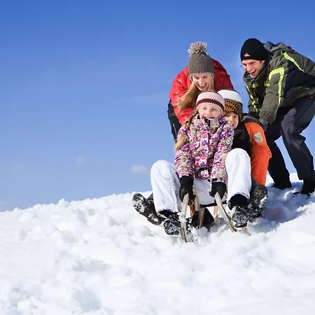Fruehstueckspension Tannenhof Konukevi