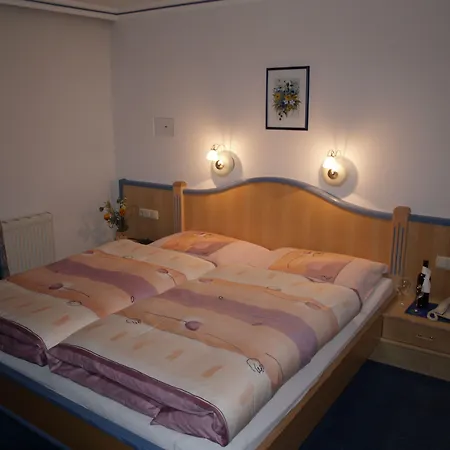 Fruehstueckspension Tannenhof Πανσιόν 3*