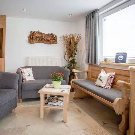 Fruehstueckspension Tannenhof Maison d'hôtes 3*